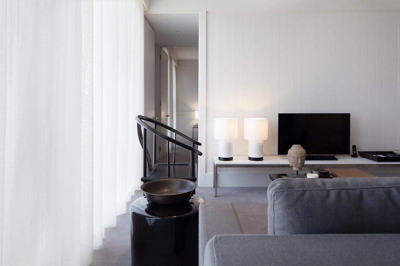 Burbury Hotel Канбера Екстериор снимка
