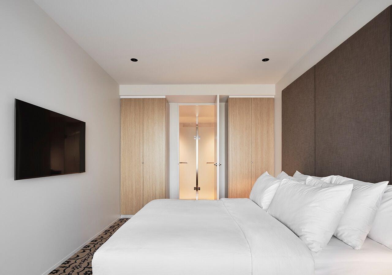 Burbury Hotel Канбера Екстериор снимка