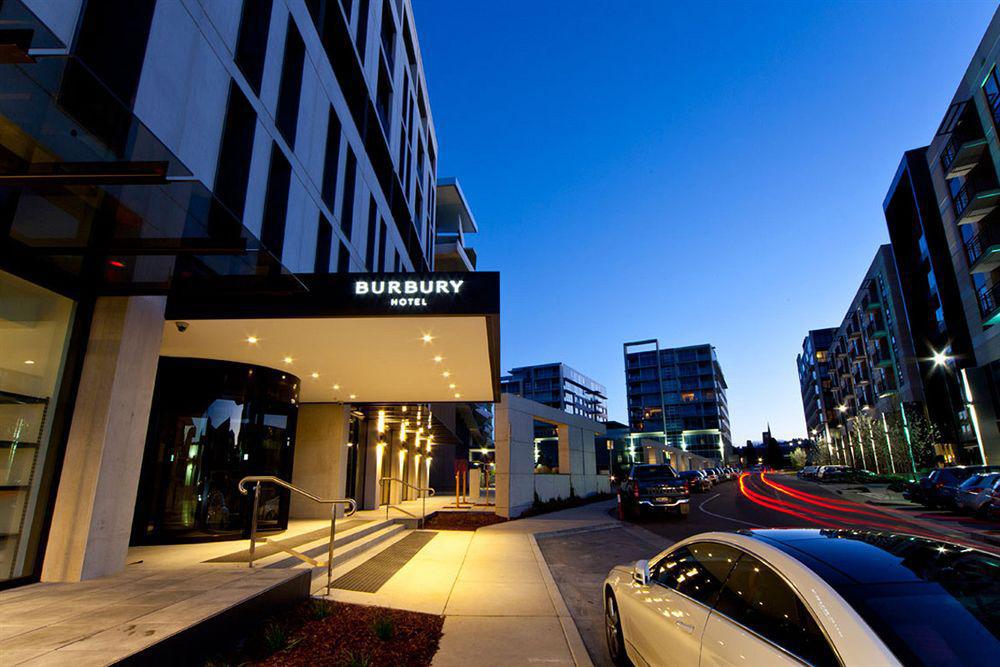 Burbury Hotel Канбера Екстериор снимка